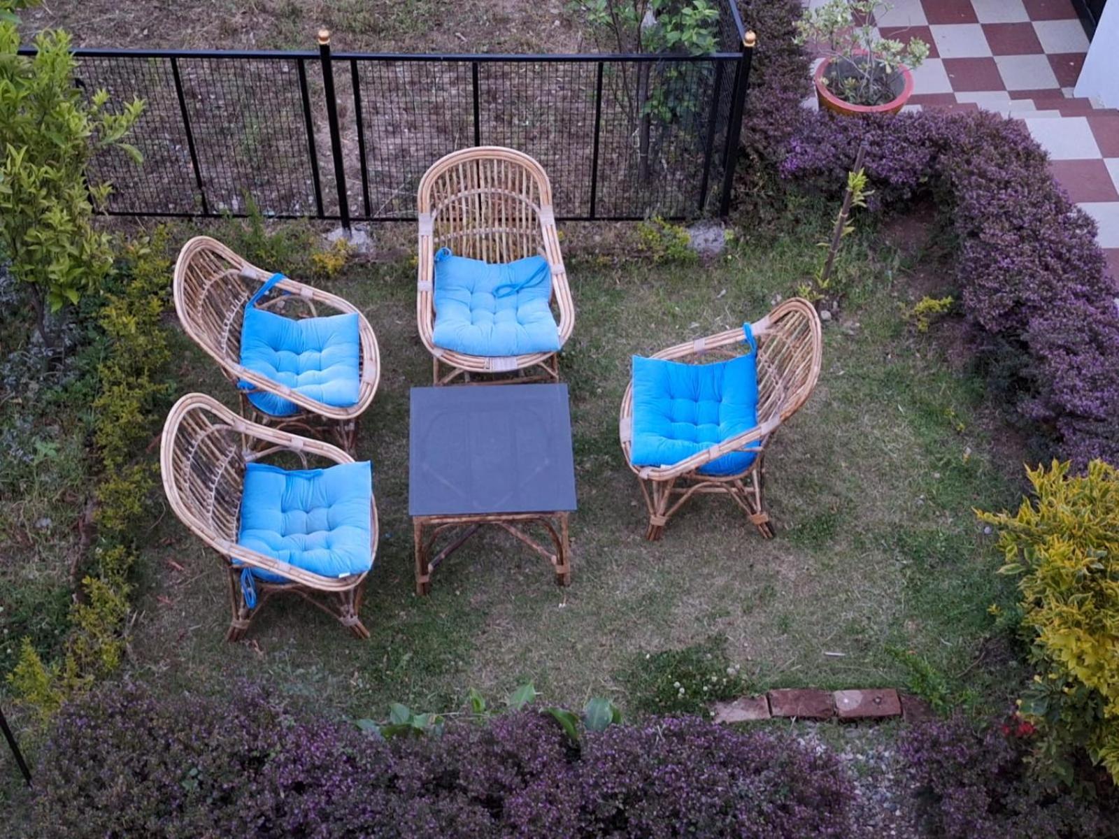 La Maison - A Boutique Bed And Breakfast Bīr Zewnętrze zdjęcie